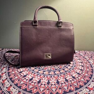 Dooney & Bourke